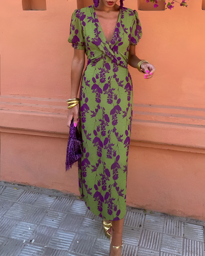 Sheila – Elegant Deep V-Neck Dress with Leaf Pattern