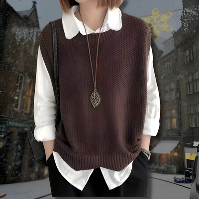 Monica – Elegant and Modern Vest