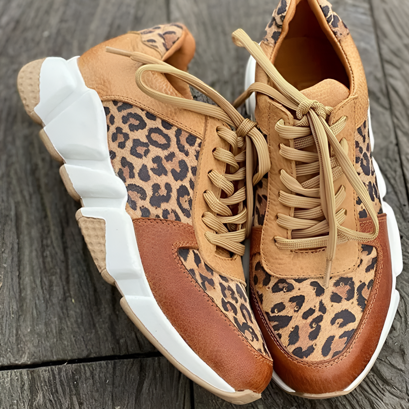 Quinn - Comfortable Leopard Sneakers