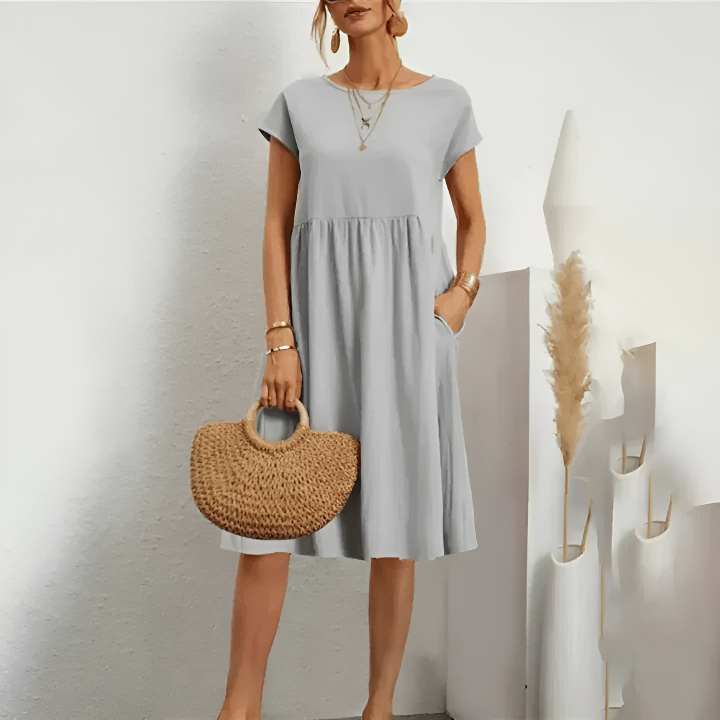 Cindy - Elegant Summer Dress