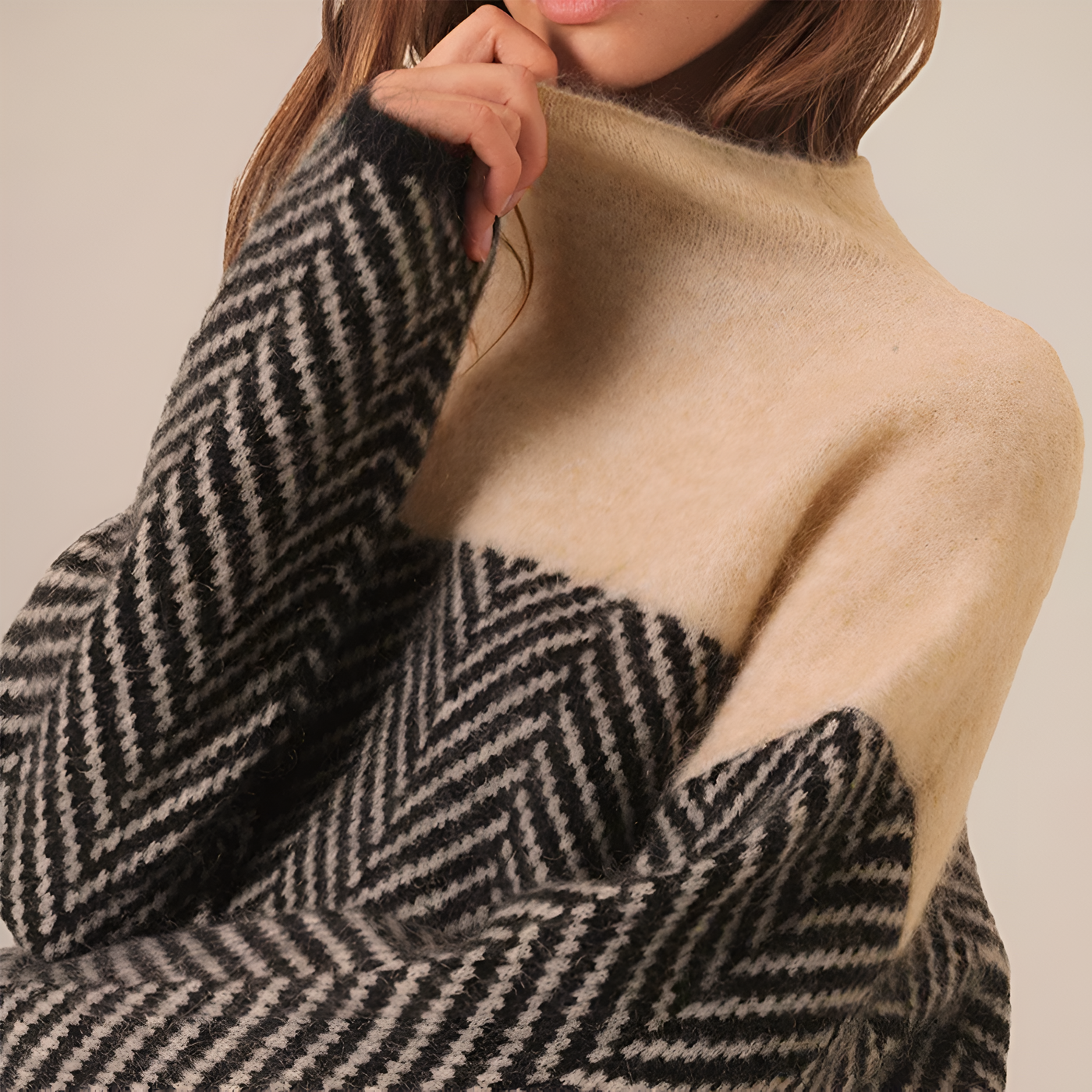 Andrea – Premium Knit Turtleneck