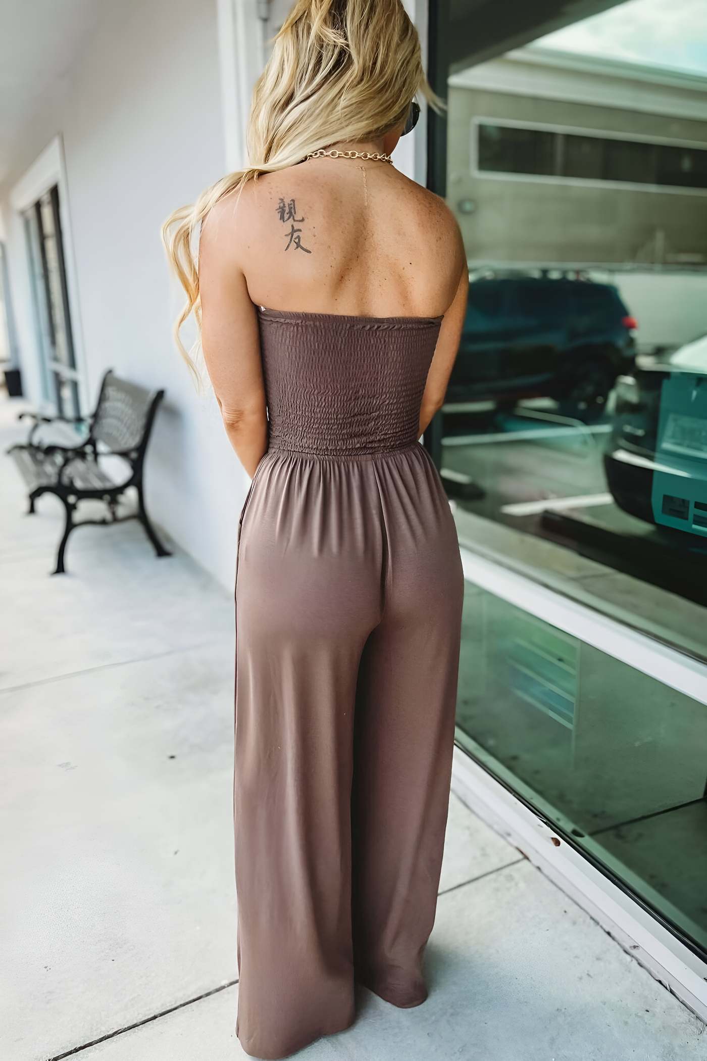 Kristen - Trendy Off-Shoulder Jumpsuit